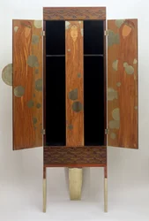 The Enchanted Princesses Cabinet